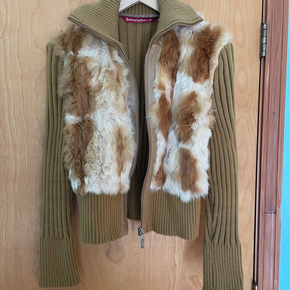 Zipper sweater cardigan with real fur. Excellent condition.